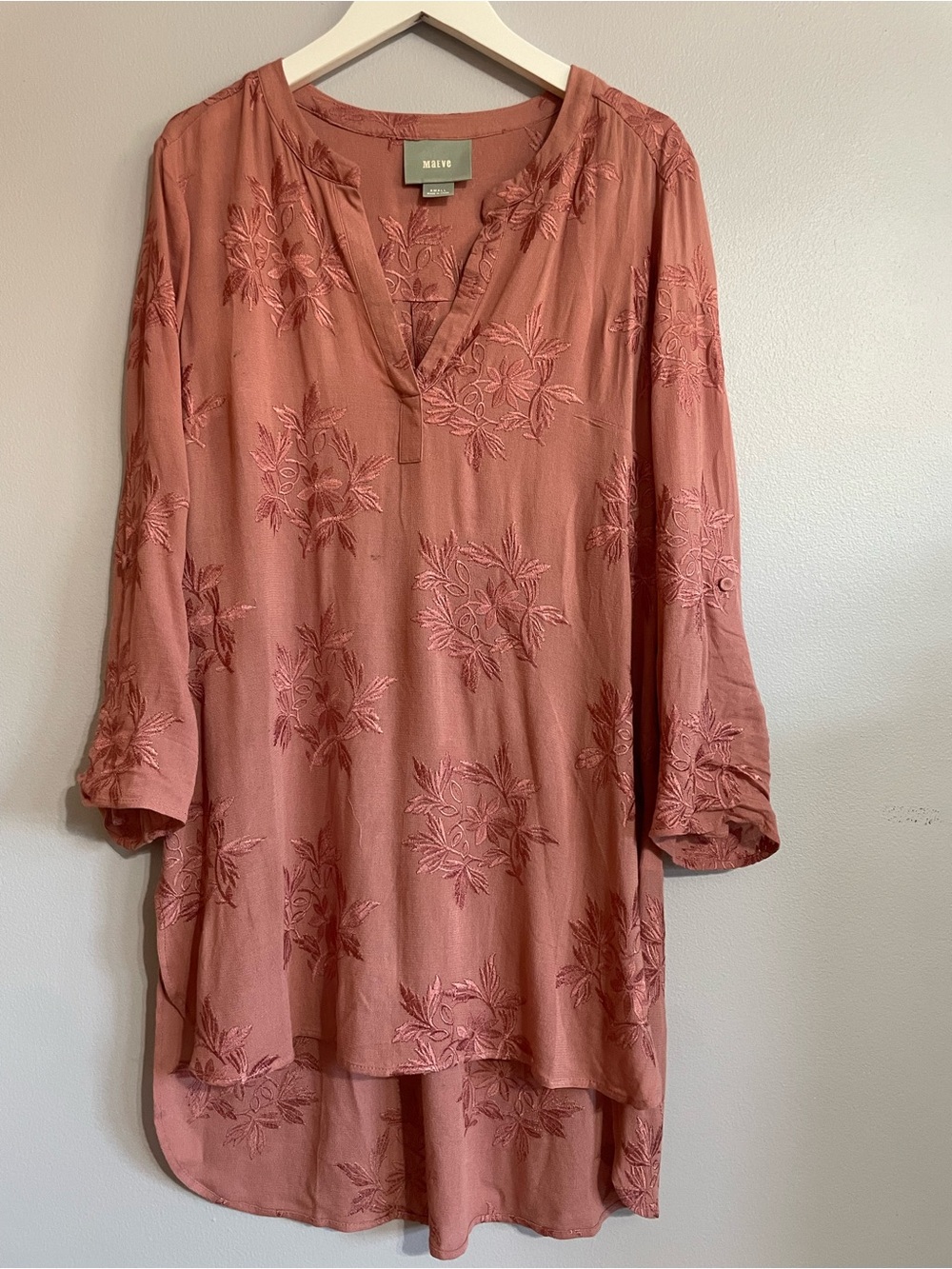 MAUVE Anthropology Embroidered Dusty Rose Tunic Top